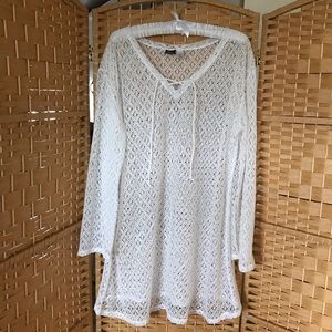SALE! Beautiful Forever21 plus 2X white lace swim coverup dress